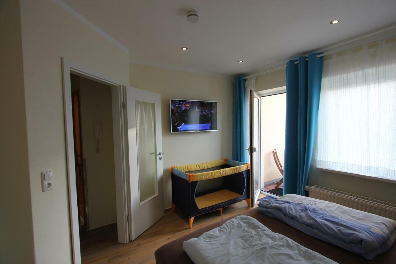 Ferienwohnung In Warnemuende, Friedrich-Franz-Strasse 11 Rostock Eksteriør bilde