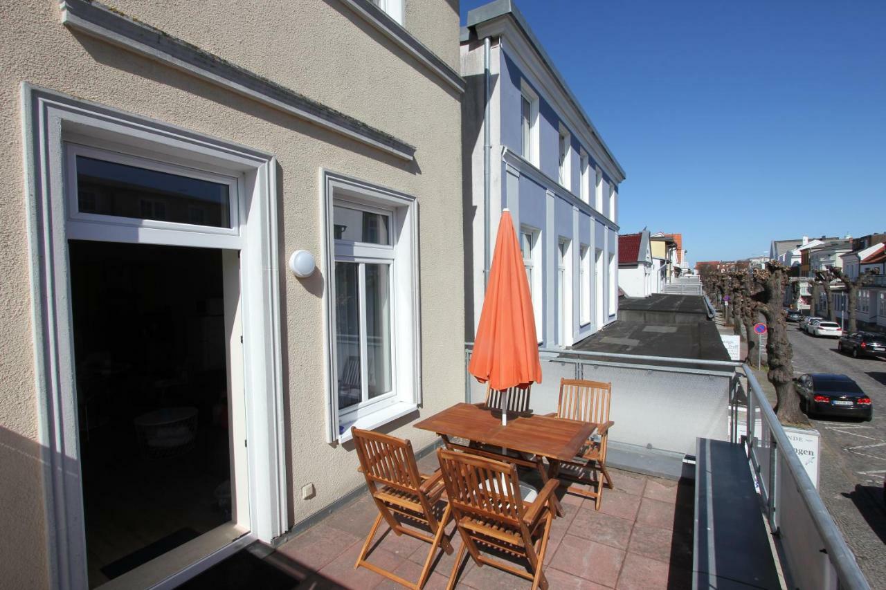 Ferienwohnung In Warnemuende, Friedrich-Franz-Strasse 11 Rostock Eksteriør bilde